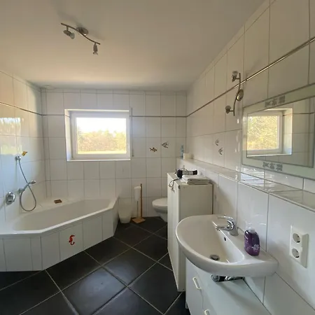 Διαμέρισμα Quiet 2 Balcony Desk 15 Min To Ramstein *